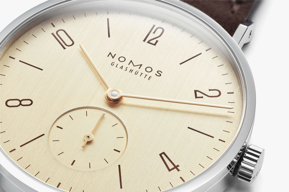 NOMOS Tangente 33 karat — ref. 126
