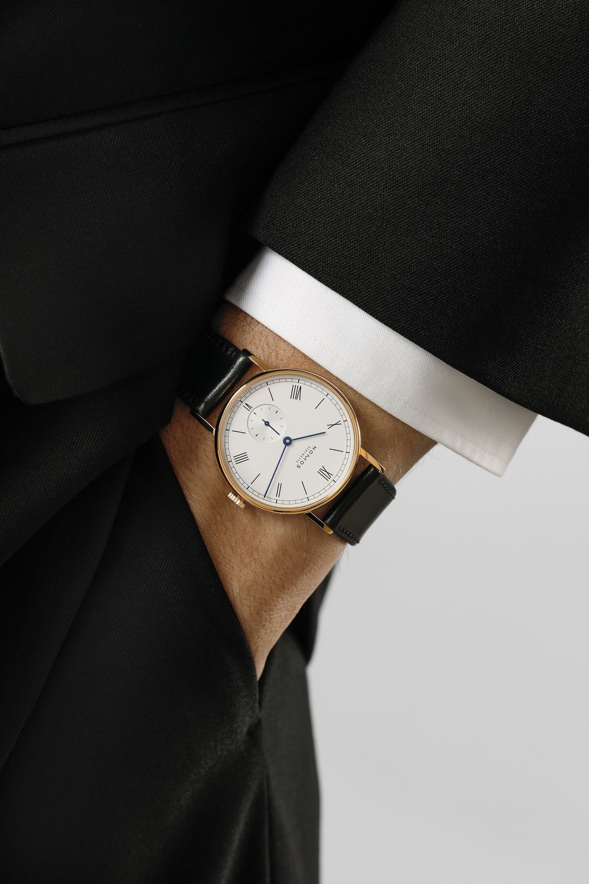 NOMOS Ludwig gold — ref. 211.GOB