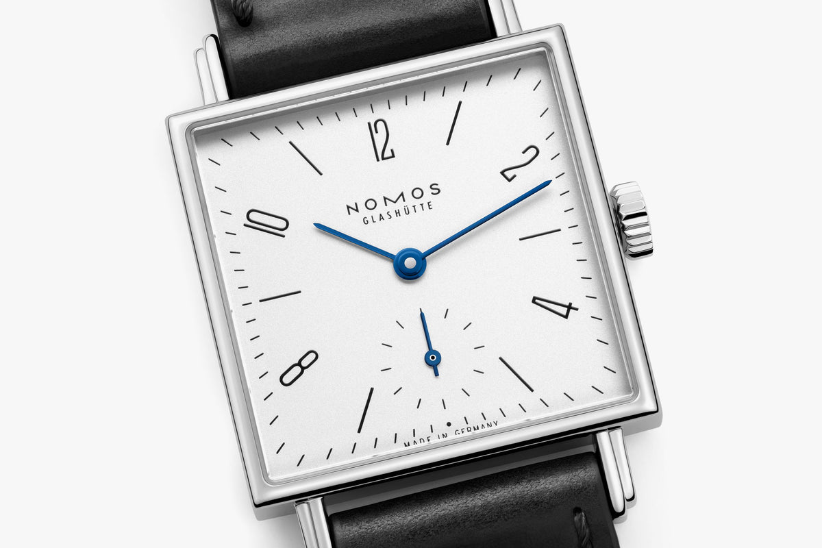 NOMOS Tetra 27 white — ref. 402.GB