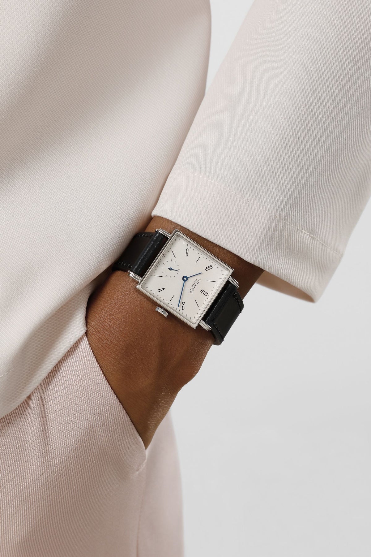 NOMOS Tetra 27 white — ref. 402