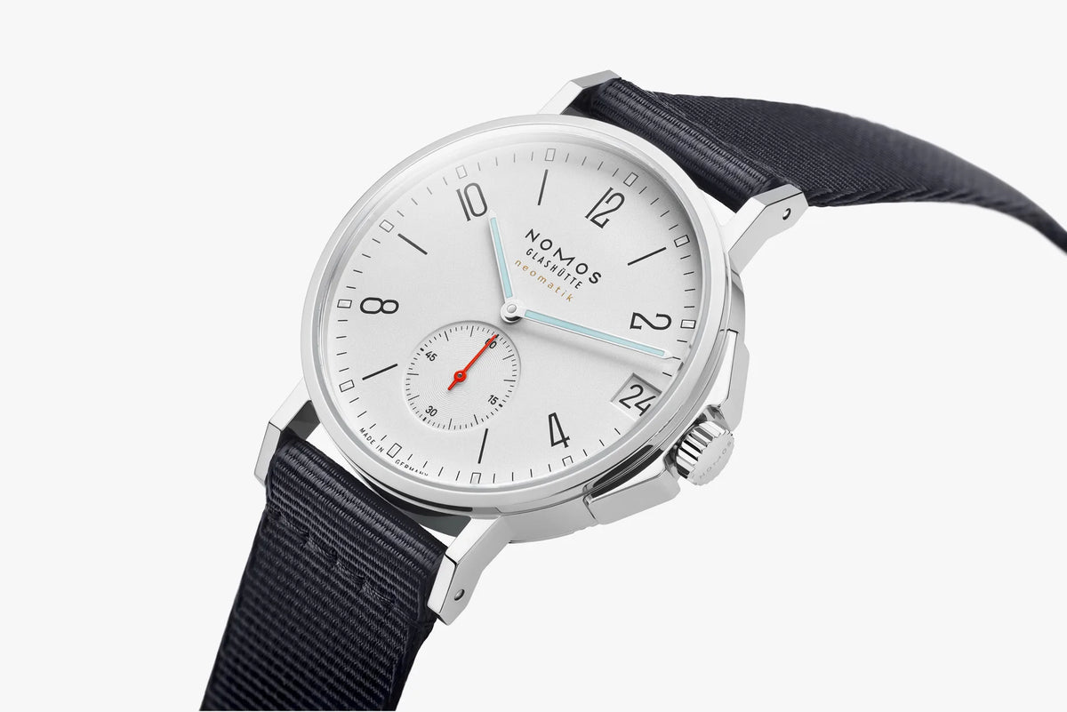 NOMOS Ahoi neomatik 38 date