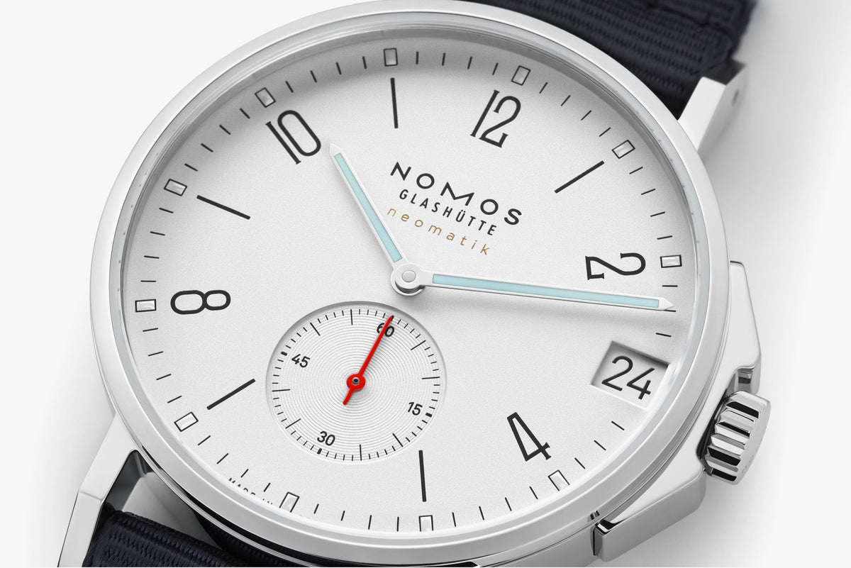 NOMOS Ahoi neomatik 38 date — ref. 525