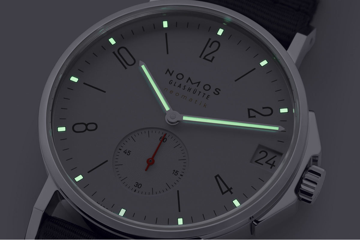 NOMOS Ahoi neomatik 38 date — ref. 525.SB