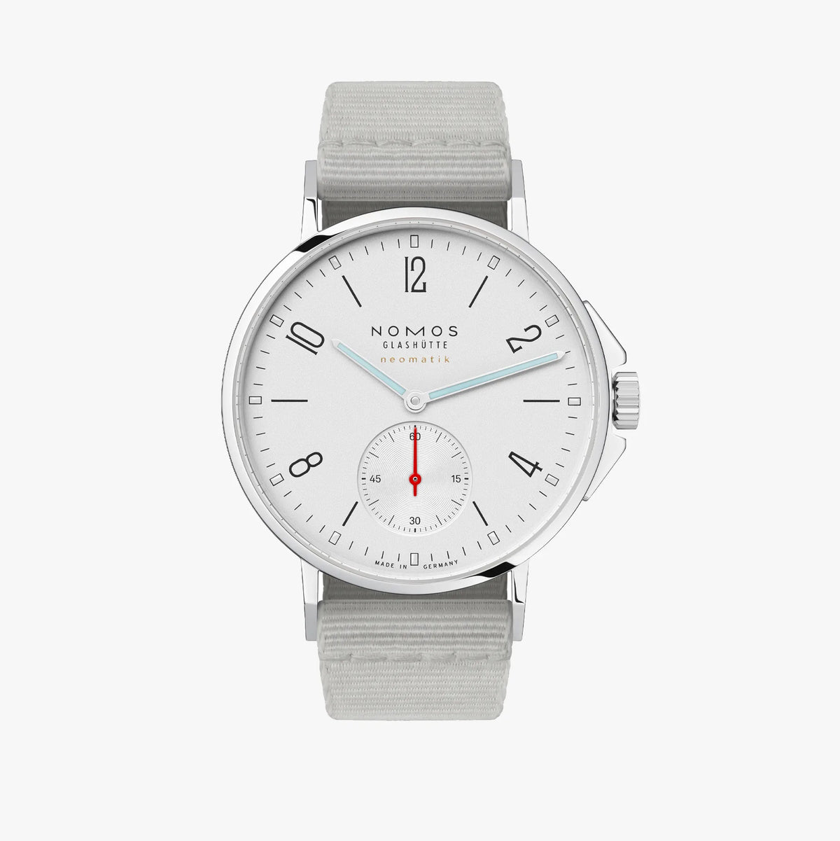 NOMOS  Ahoi neomatik 560
