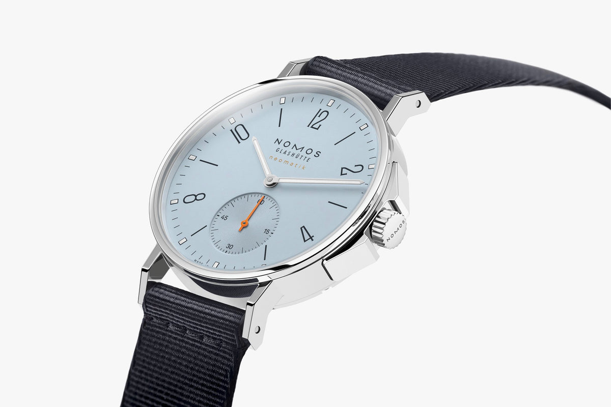NOMOS Ahoi neomatik sky  — ref. 568