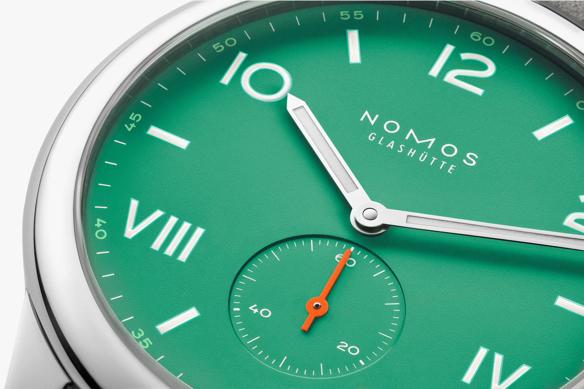 NOMOS Club Campus 38 electric green — ref. 726