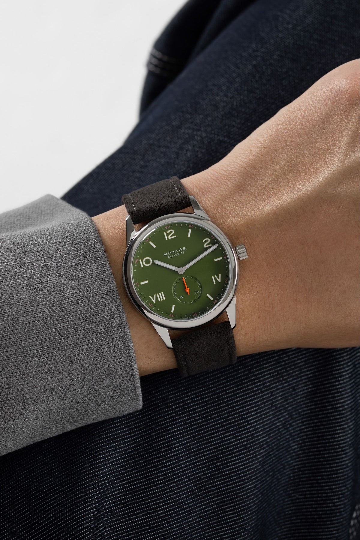 NOMOS Club Campus 38 all olive — ref. 739