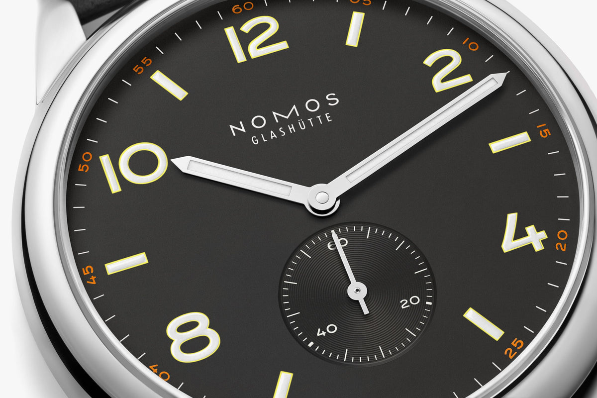 NOMOS Club 38 ruthenium — ref. 770.GB