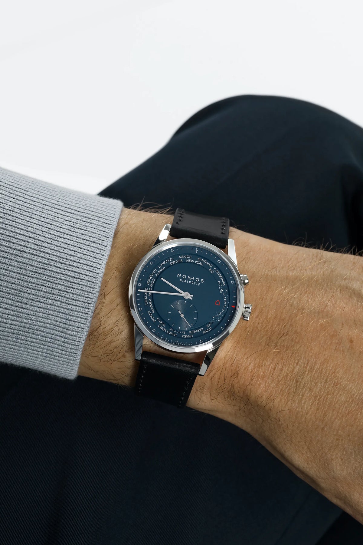NOMOS Zürich Worldtimer midnight blue 807