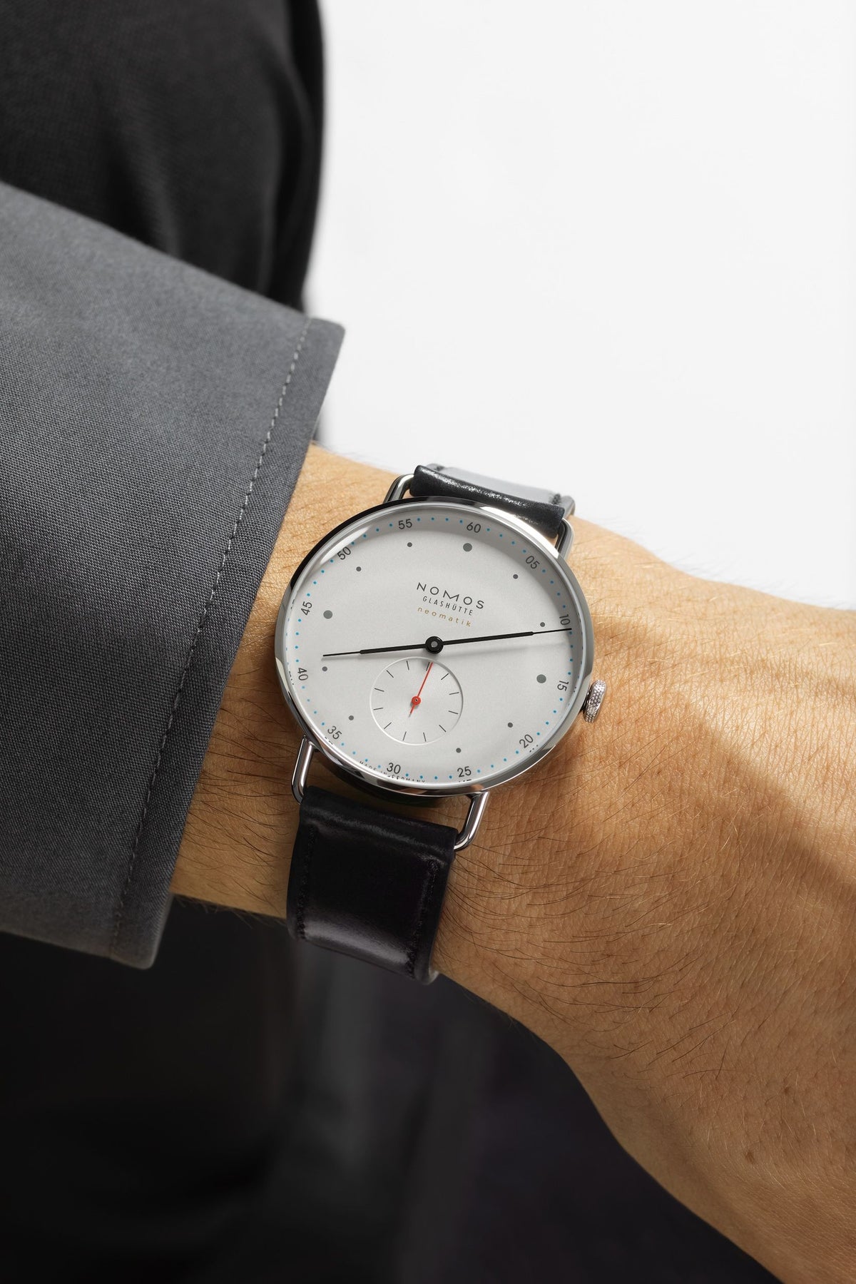 NOMOS Metro neomatik 39 — ref. 1113