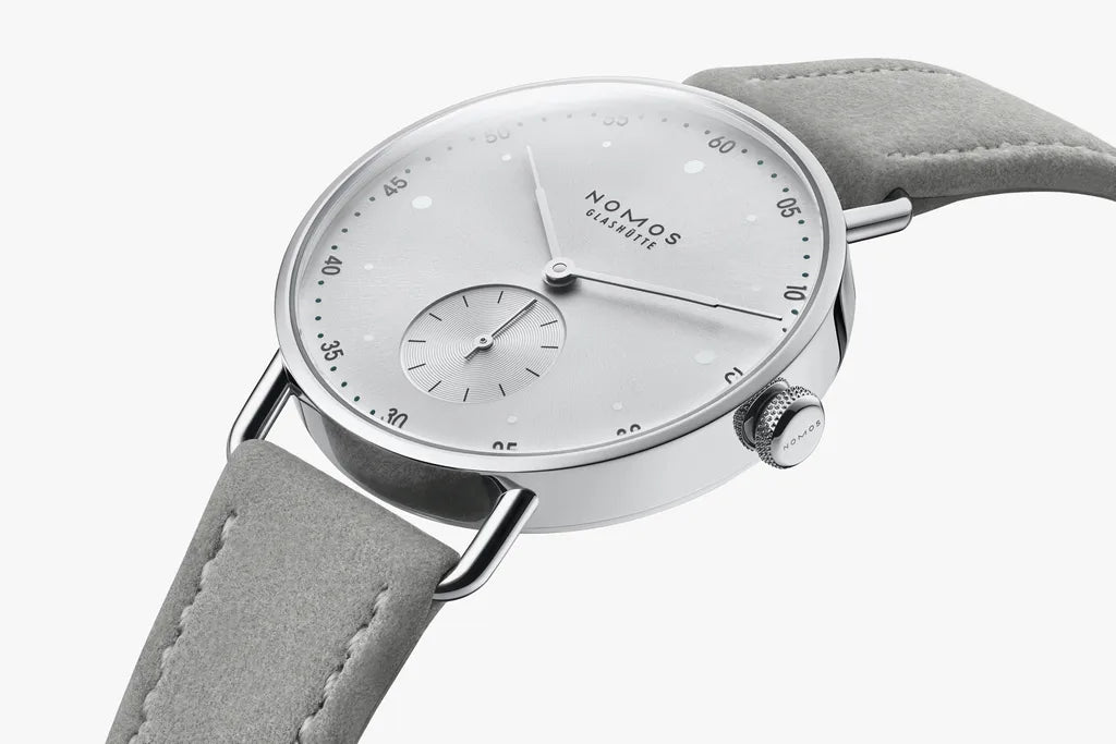 NOMOS Metro 33 all silver-3