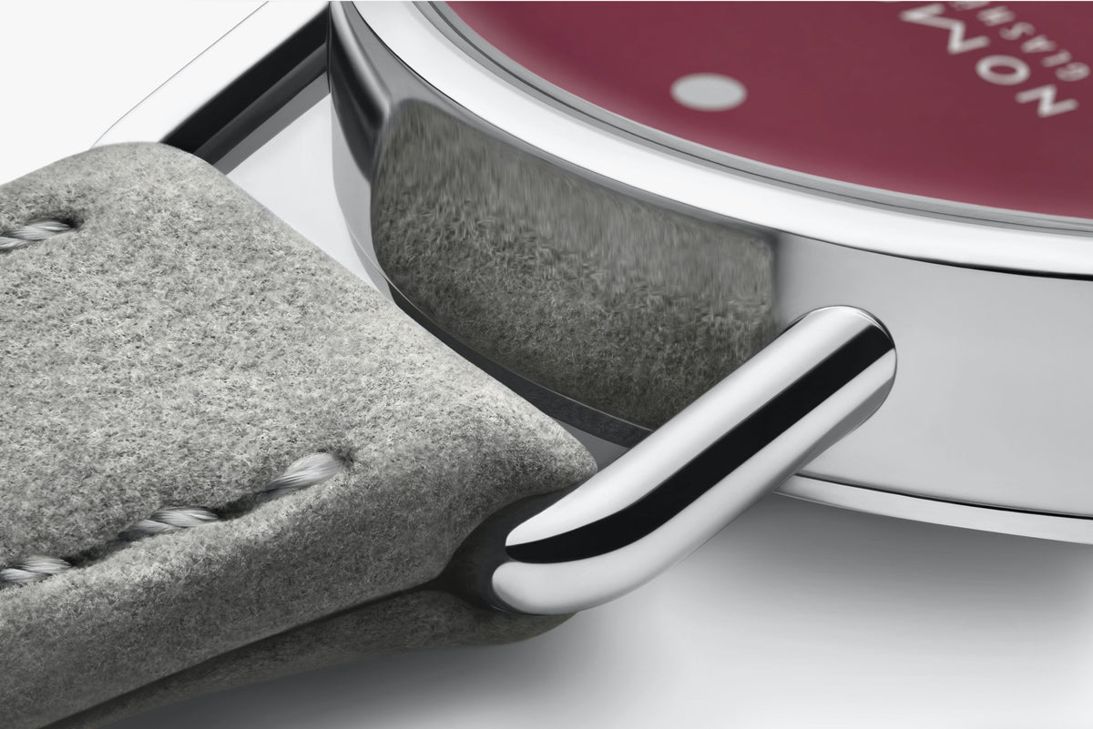 NOMOS Metro 33 muted red — ref. 1123