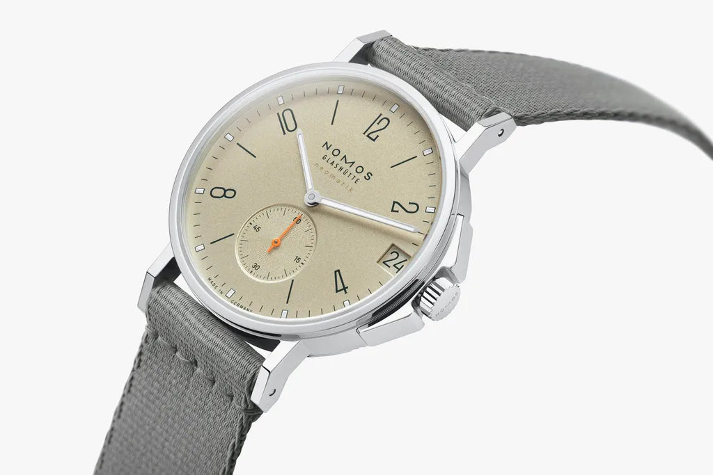NOMOS  Ahoi neomatik 38 date sand-3