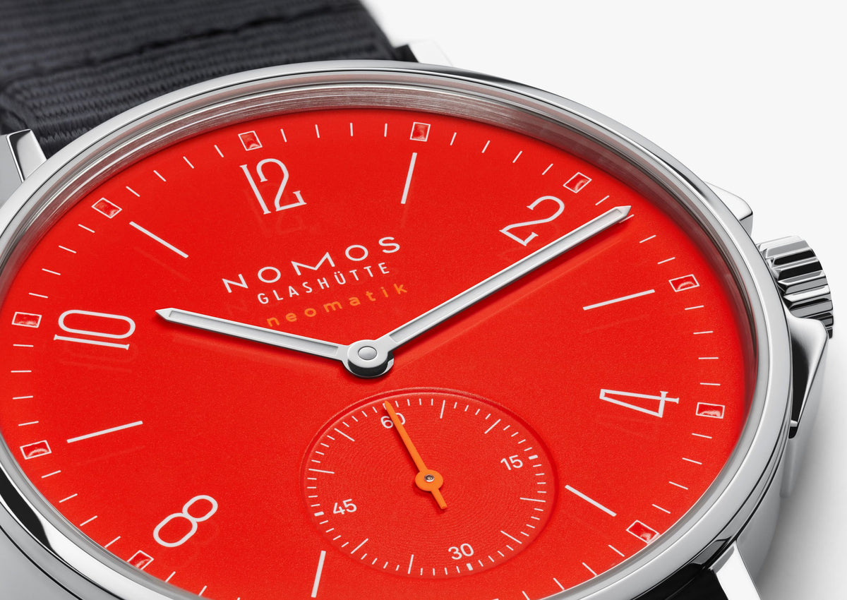 NOMOS Ahoi neomatik siren red — ref. 563