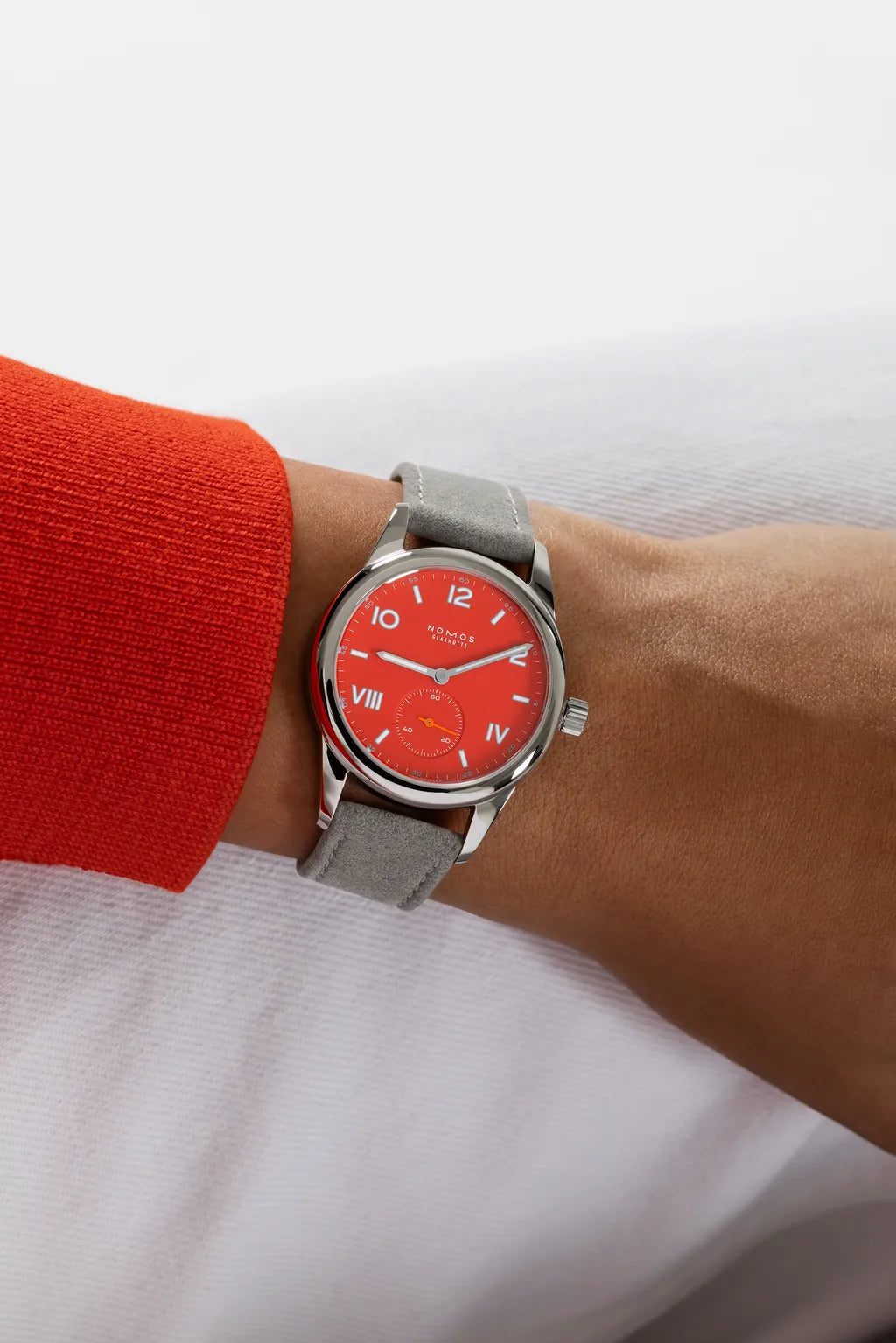 NOMOS Club Campus nonstop red-4