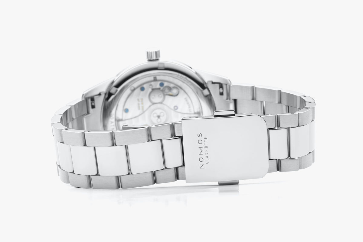 NOMOS Club Sport neomatik 39 tabac — ref. 759