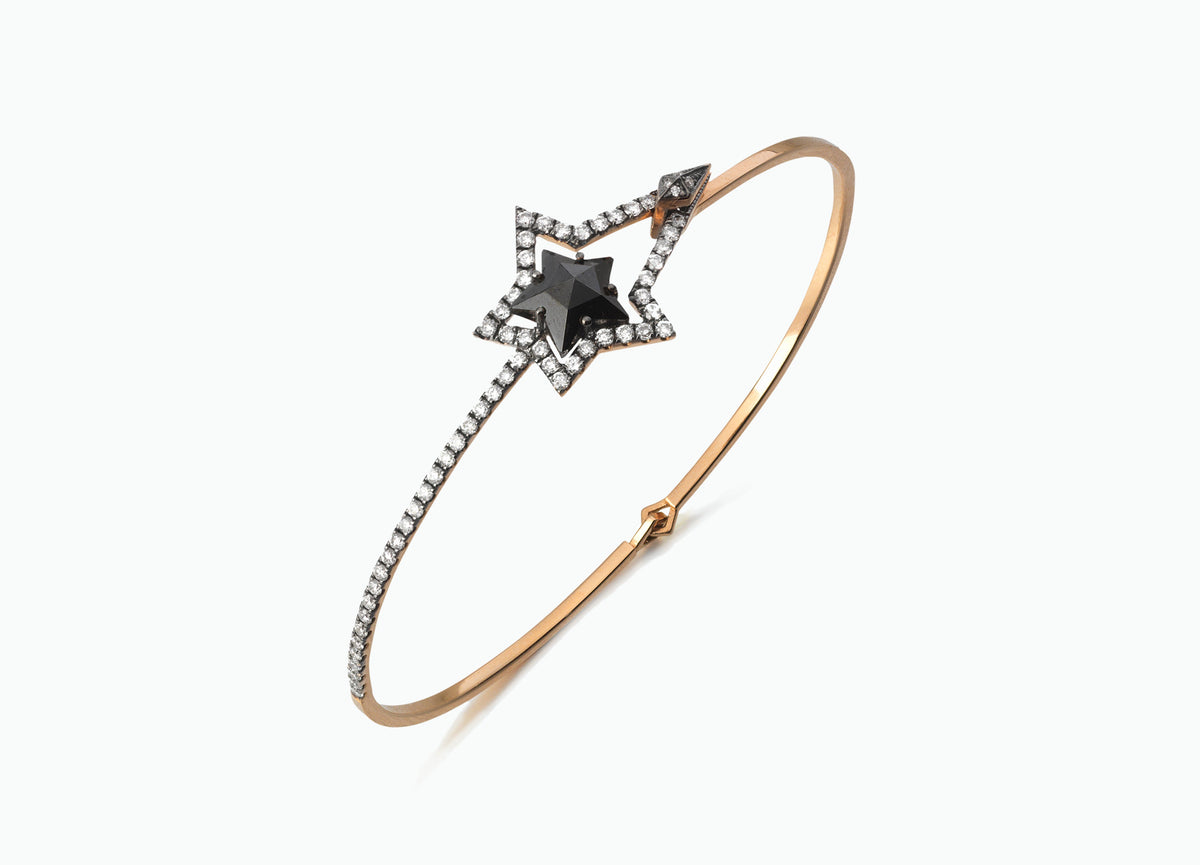 BLACK STAR BANGLE WITH BLACK DIAMOND