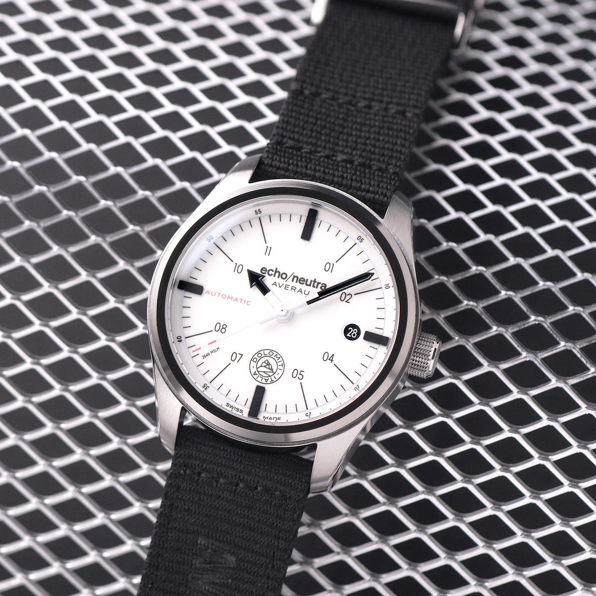 AVERAU 39 3H White | Full lume — 4