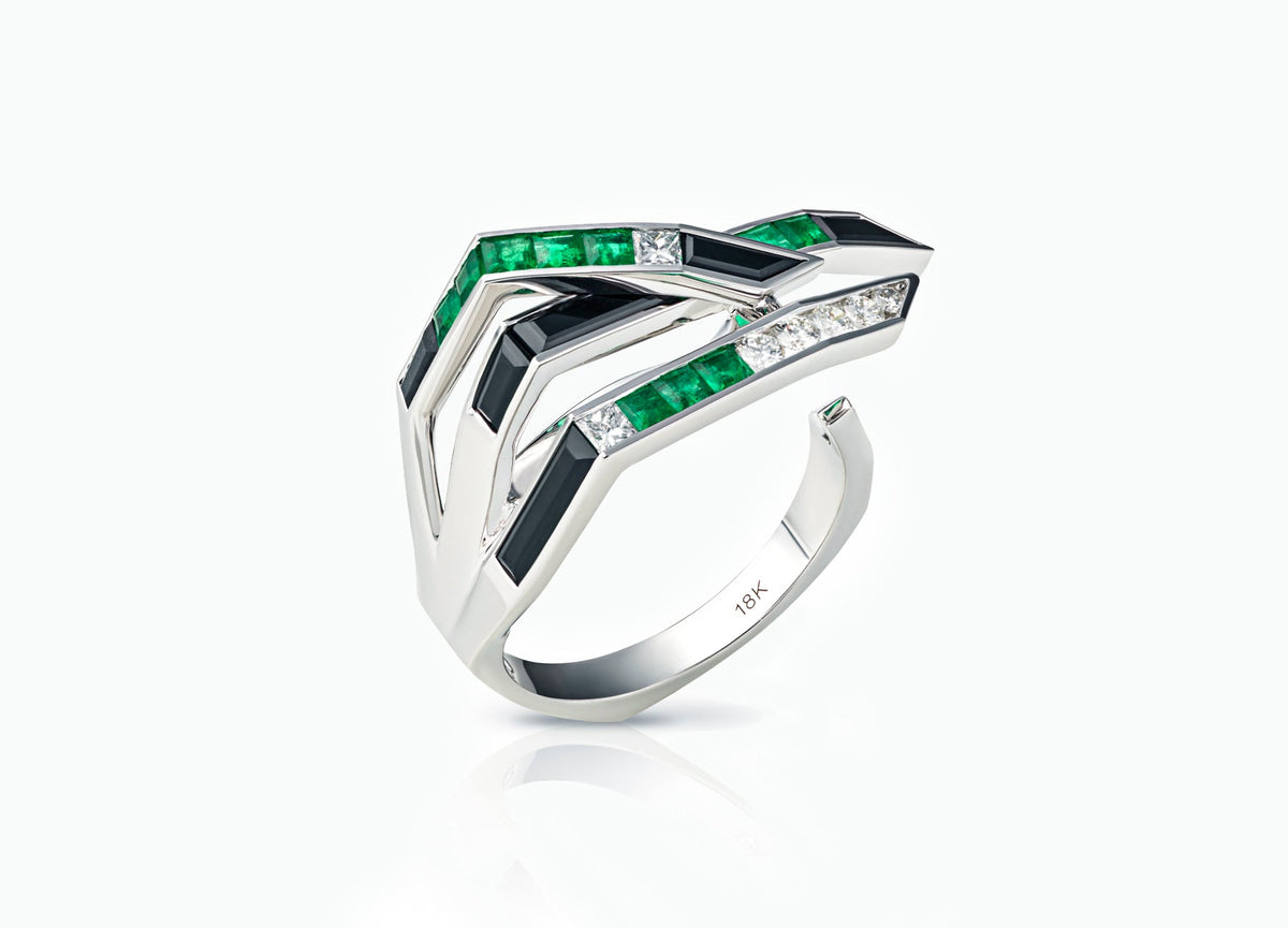 Electric Night Emerald Wing Ring