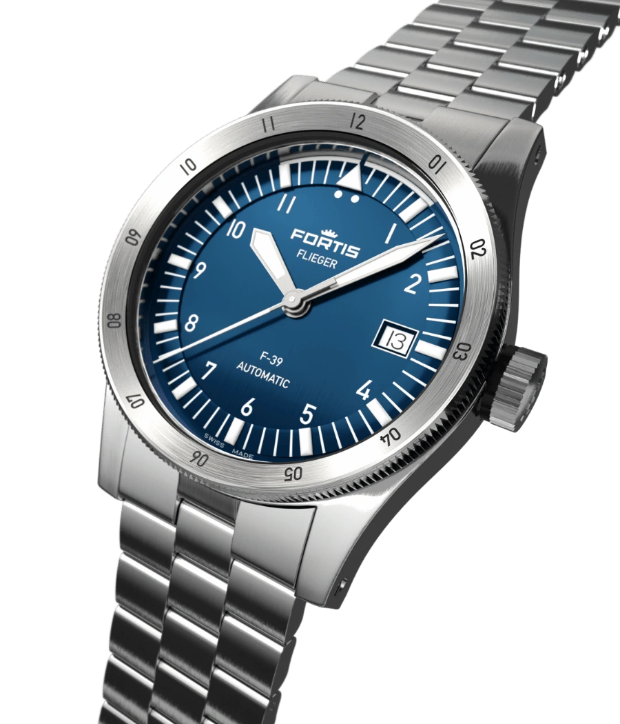 FORTIS Flieger F-39 Liberty Blue on Block Bracelet — manufacturer detail 1