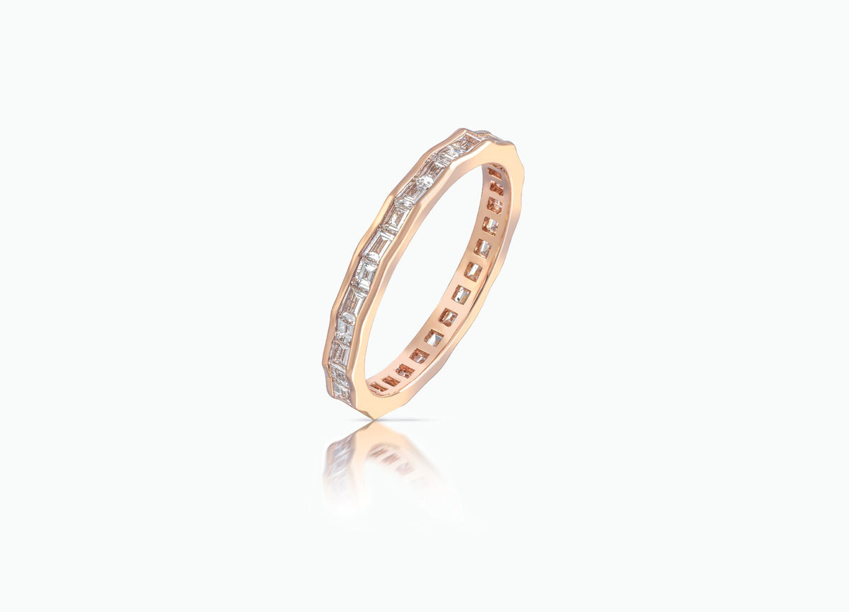 PLEAT ETERNITY RING