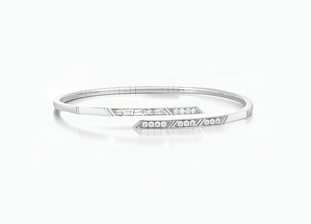Diamond Stellar White Flexible Bangle