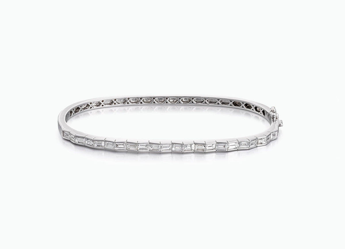 CHEVRONS BANGLE