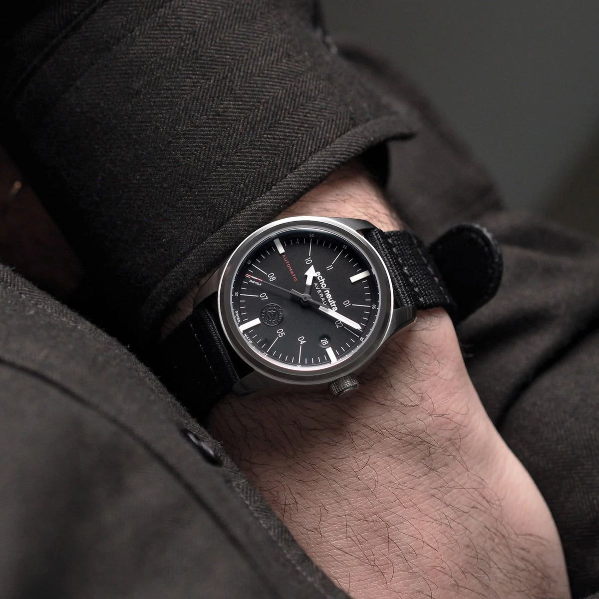 echo/neutra AVERAU 39 3H Black