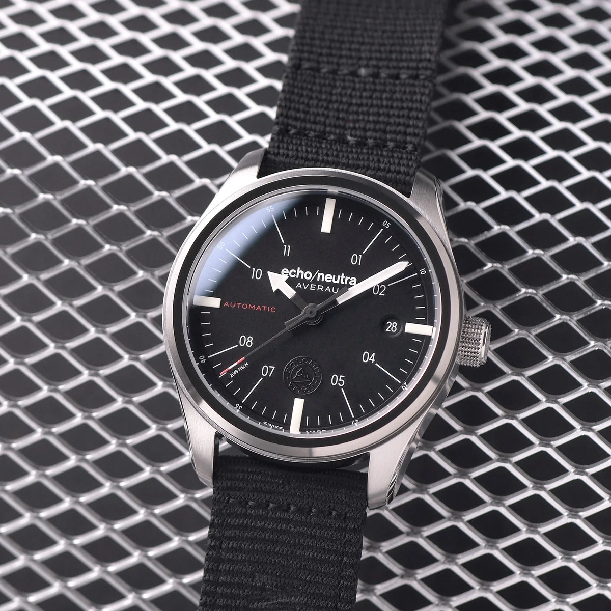 echo/neutra AVERAU 39 3H Black