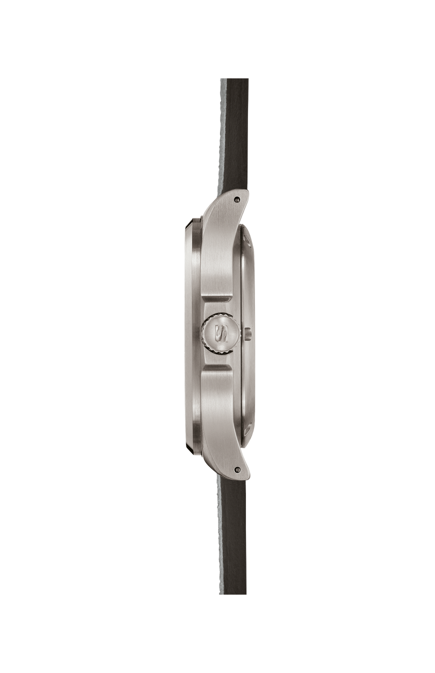 556 Sand – Right side view