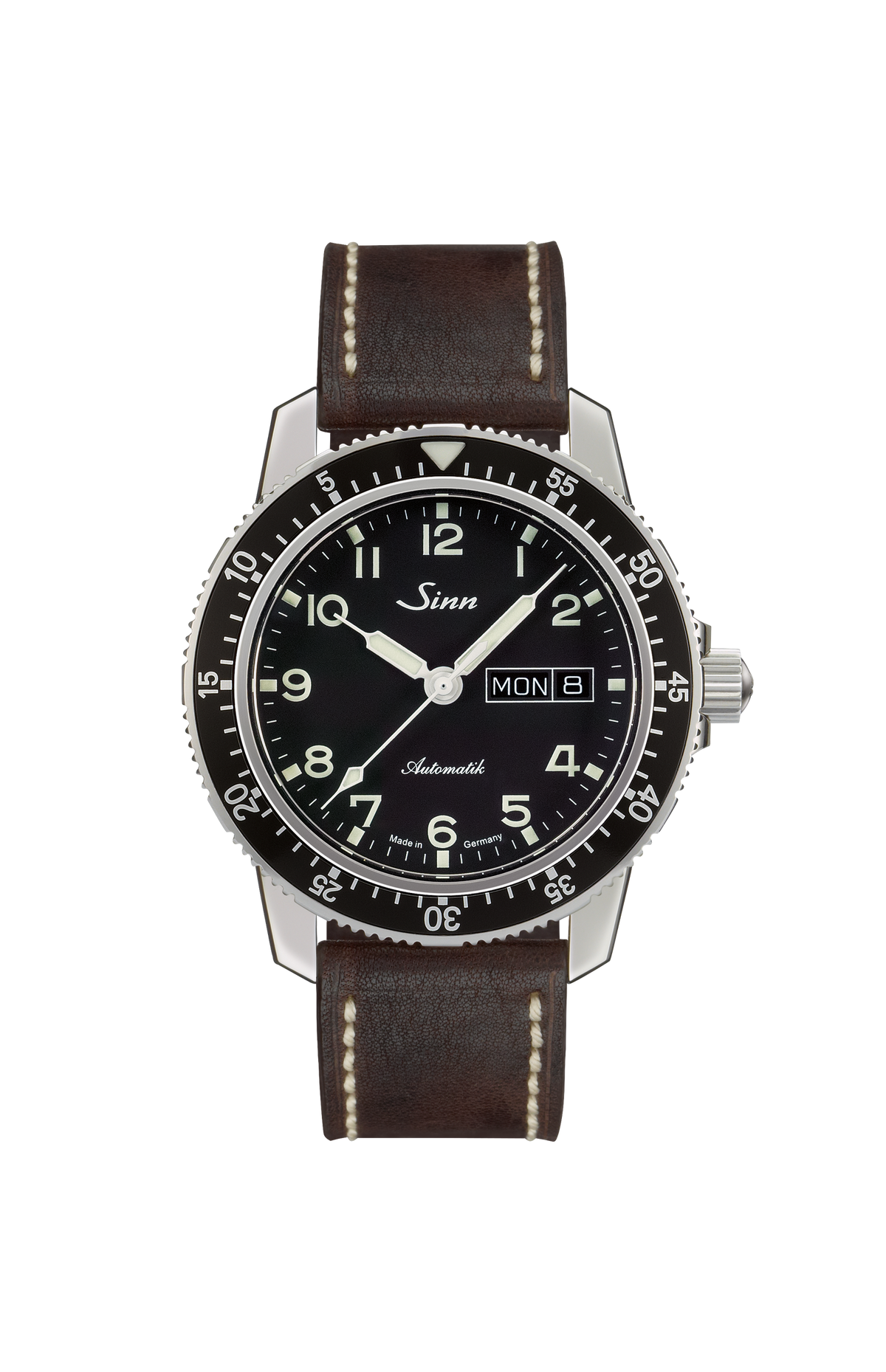 104 St Sa A – Front view with strap