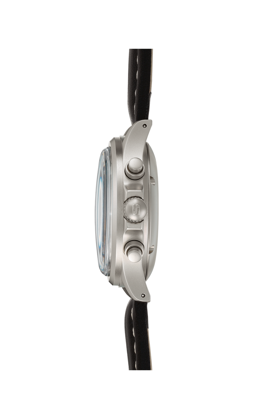 356 PILOT – Right side view