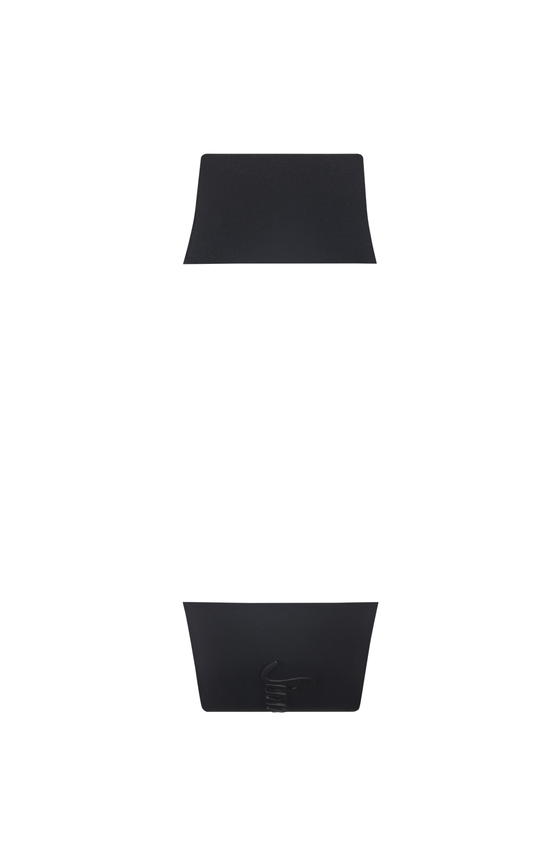 Black silicone strap integrated in the case – Front view