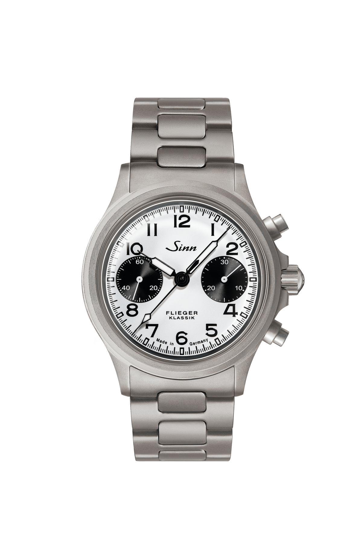356 PILOT Classic W – Front view with strap
