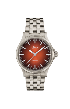 556 I WT – Front view with strap