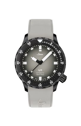 U1 C HAI – Front view with strap