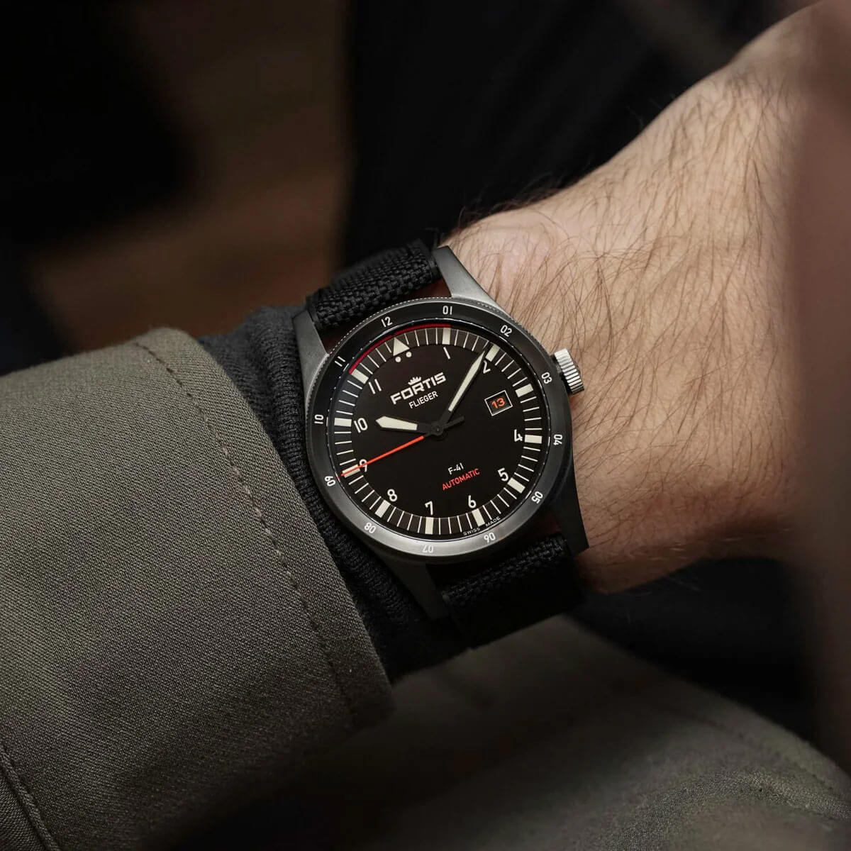 flieger f 41 werk 7 automatic mission black hybrid flieger f 41 werk 7 automatic mission black hybrid