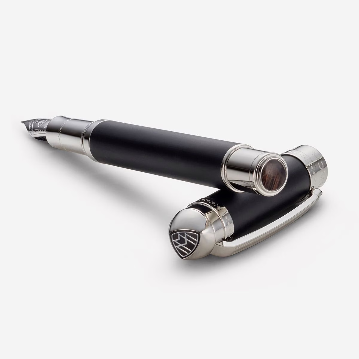 the peak i fountain pen (f) volcanic black platinum the peak i fountain pen (f) volcanic black platinum