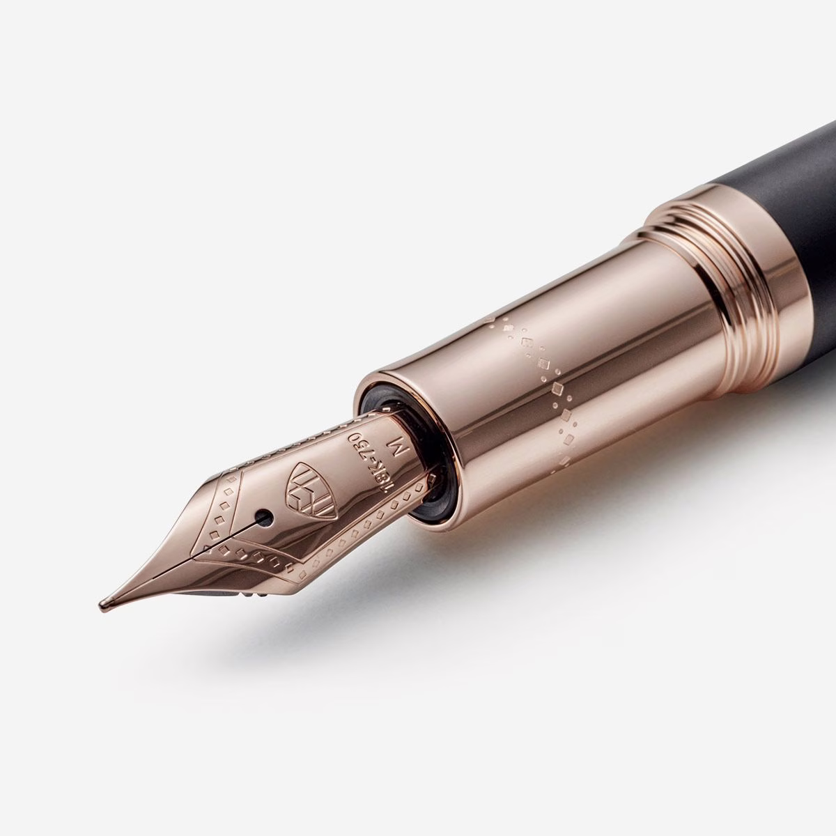 the peak i fountain pen (f) volcanic black platinum the peak i fountain pen (f) volcanic black platinum